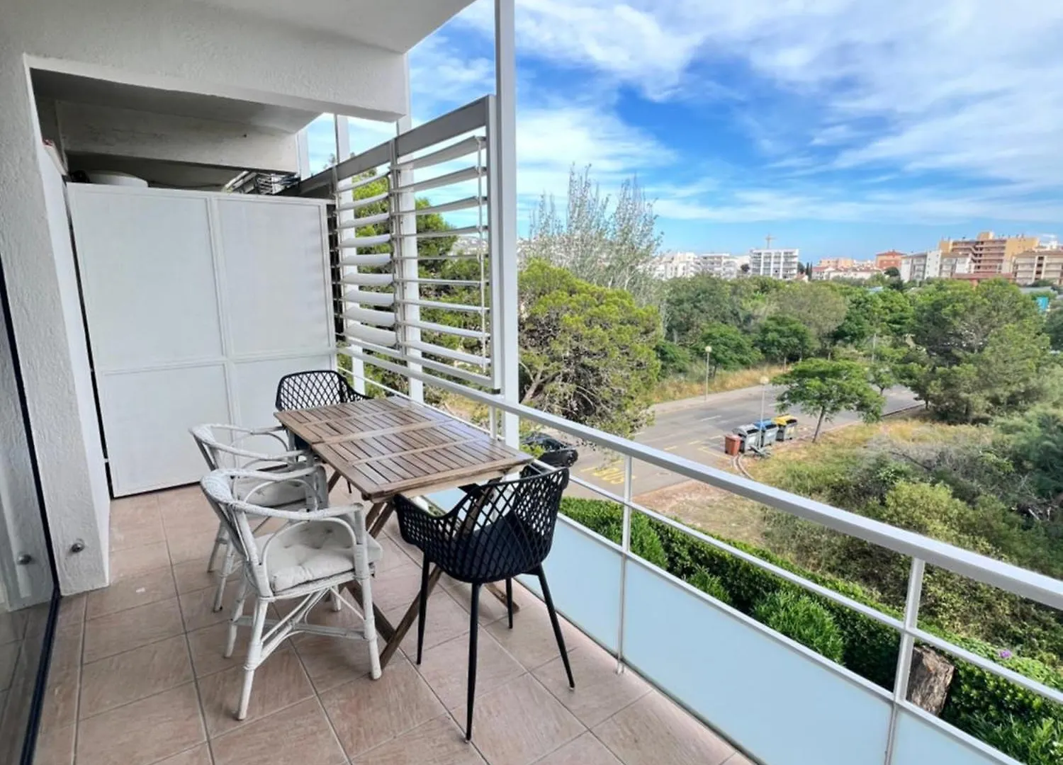 Lejlighed 3 Room Apartment, 500M To Beach, Swimming Pool, Nice Terrace Roses