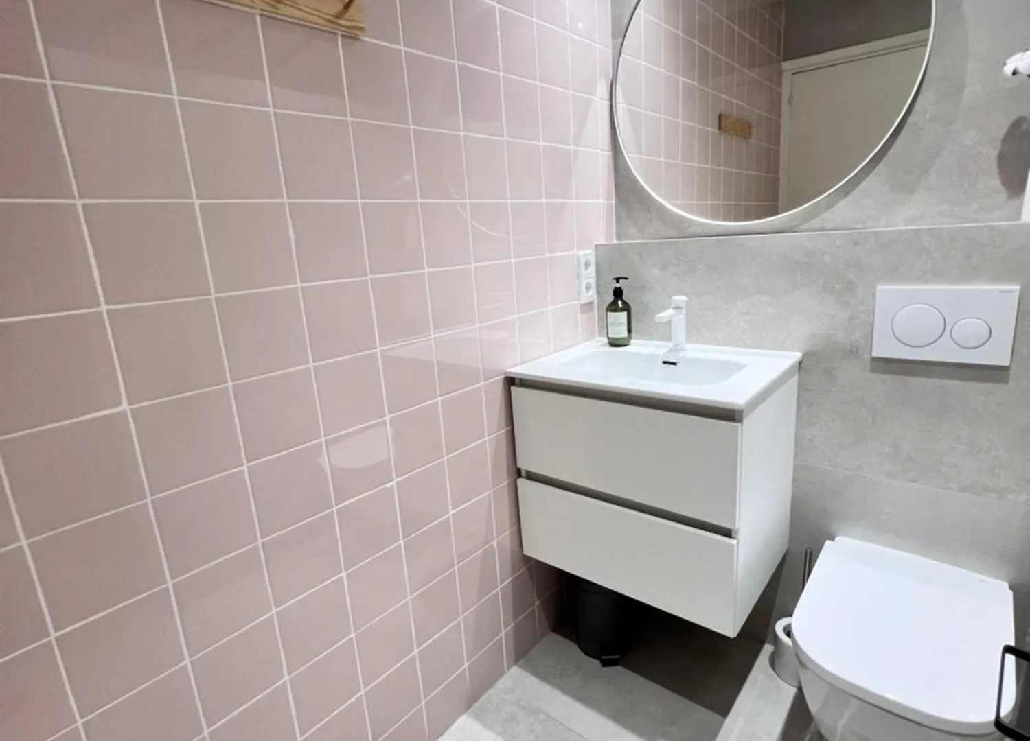 Lejlighed 3 Room Apartment, 500M To Beach, Swimming Pool, Nice Terrace Roses